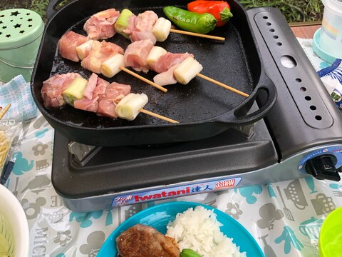 キャンプ飯♪カセットコンロでお手軽焼き鳥